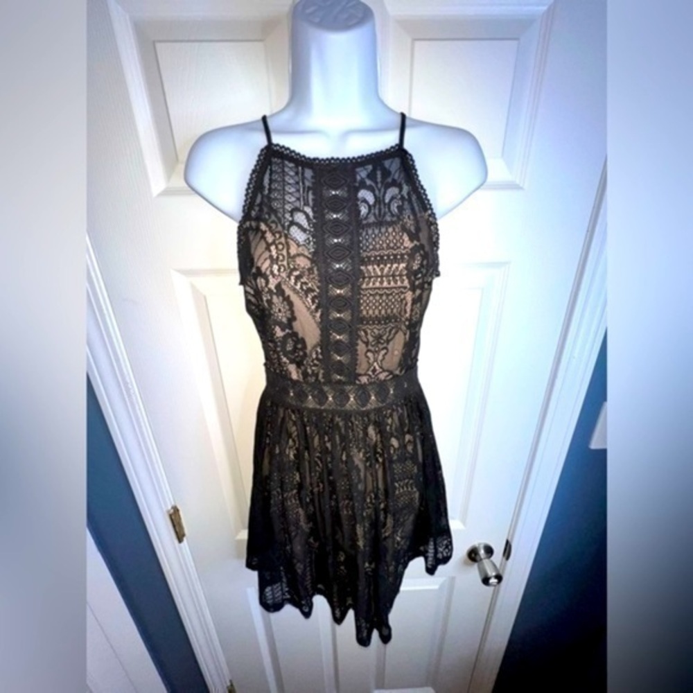 Francesca's Women’s X Small Black Lace A-Line Cocktail Mini Dress 2 XS